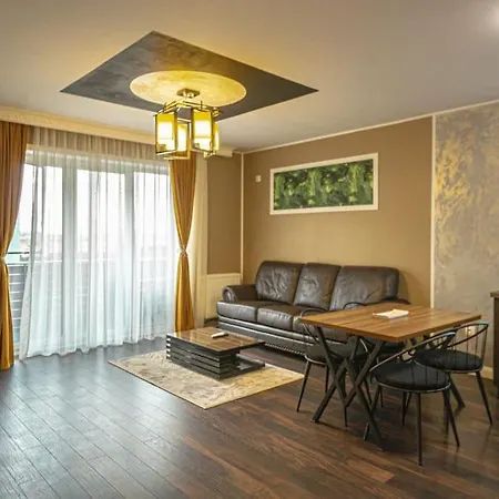 Mo Host Cozy * Braşov